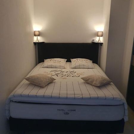 Appartement Cosy Proche De L'Aeroport T R A N S F E R T Sur Demande Saint-Denis Eksteriør bilde