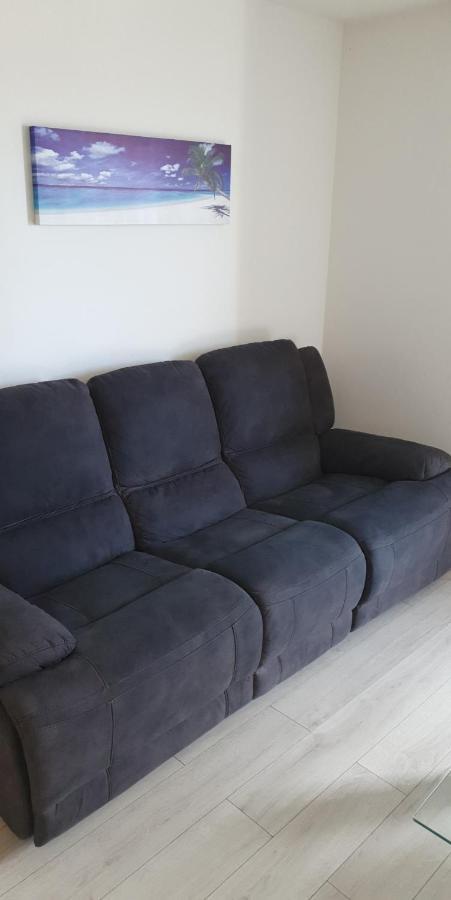 Appartement Cosy Proche De L'Aeroport T R A N S F E R T Sur Demande Saint-Denis Eksteriør bilde